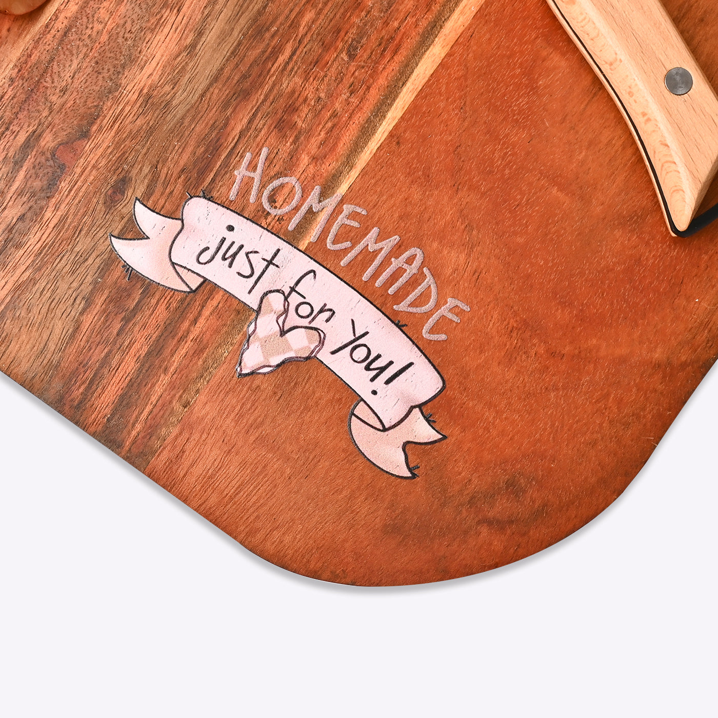 Wooden Chopping Board with Round Borders