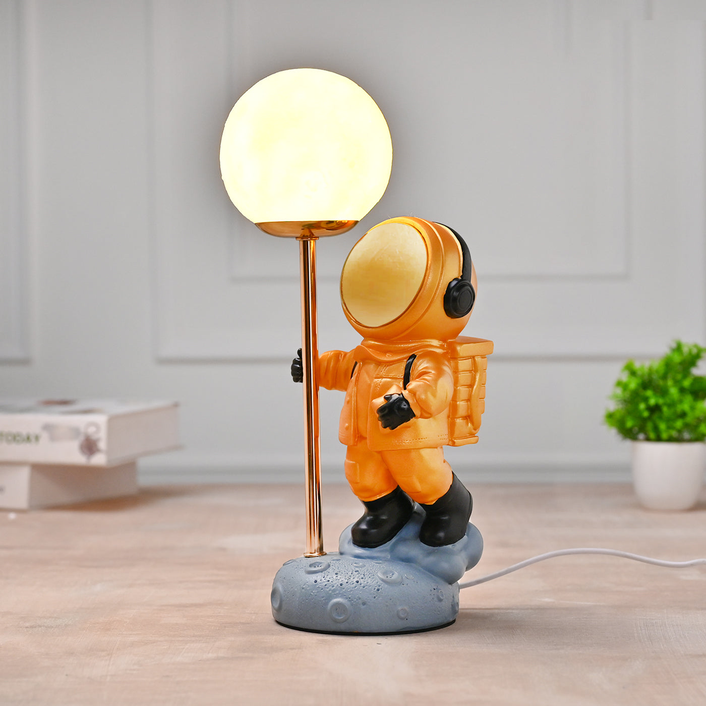 Figurine Astronaut Table Lamp | Durable | Showpiece - Orange