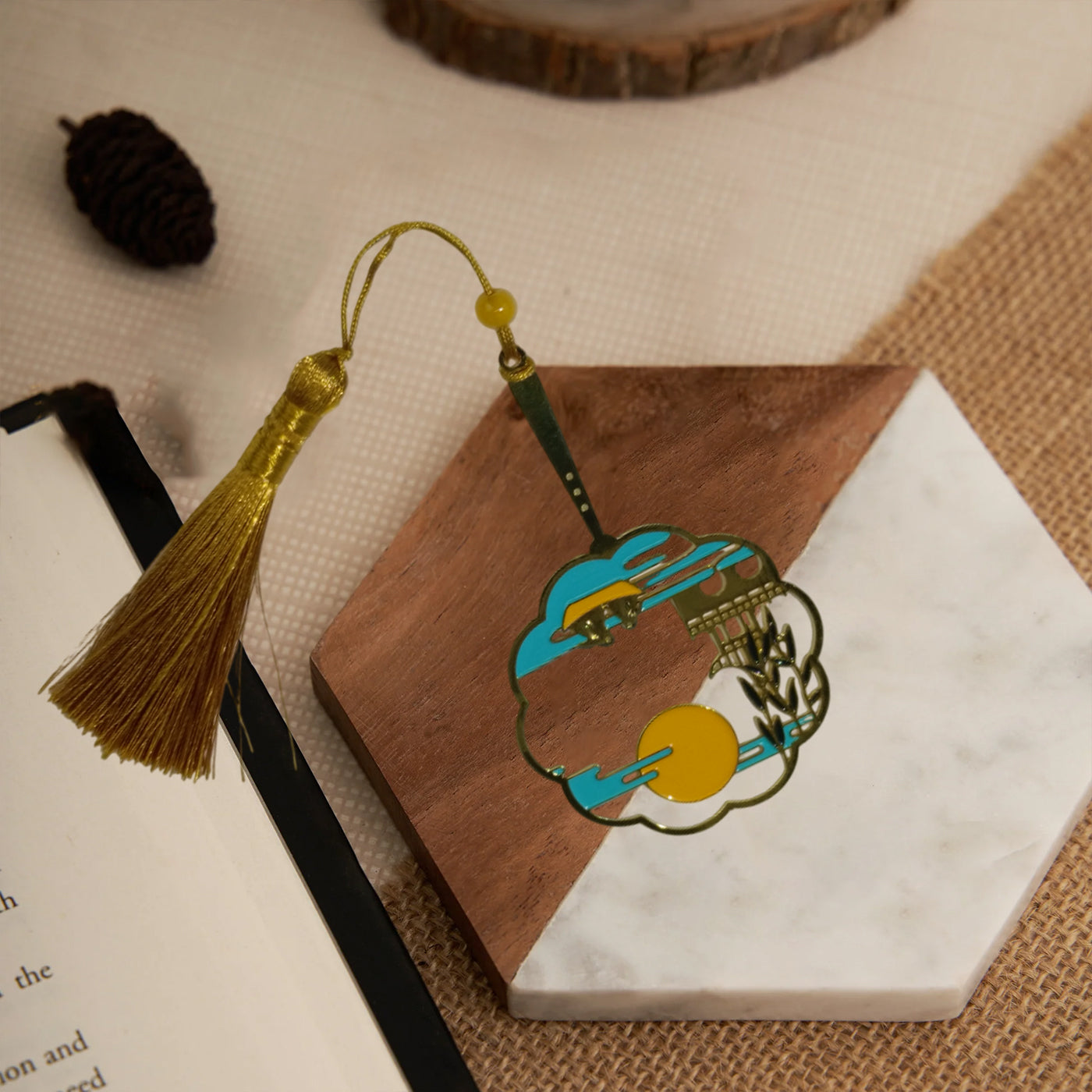 Brass Bookmarks Handcrafted Sun Design Multicolor Bookmark with Tassel Gift for Teachers, Readers , Book Lovers, Student
