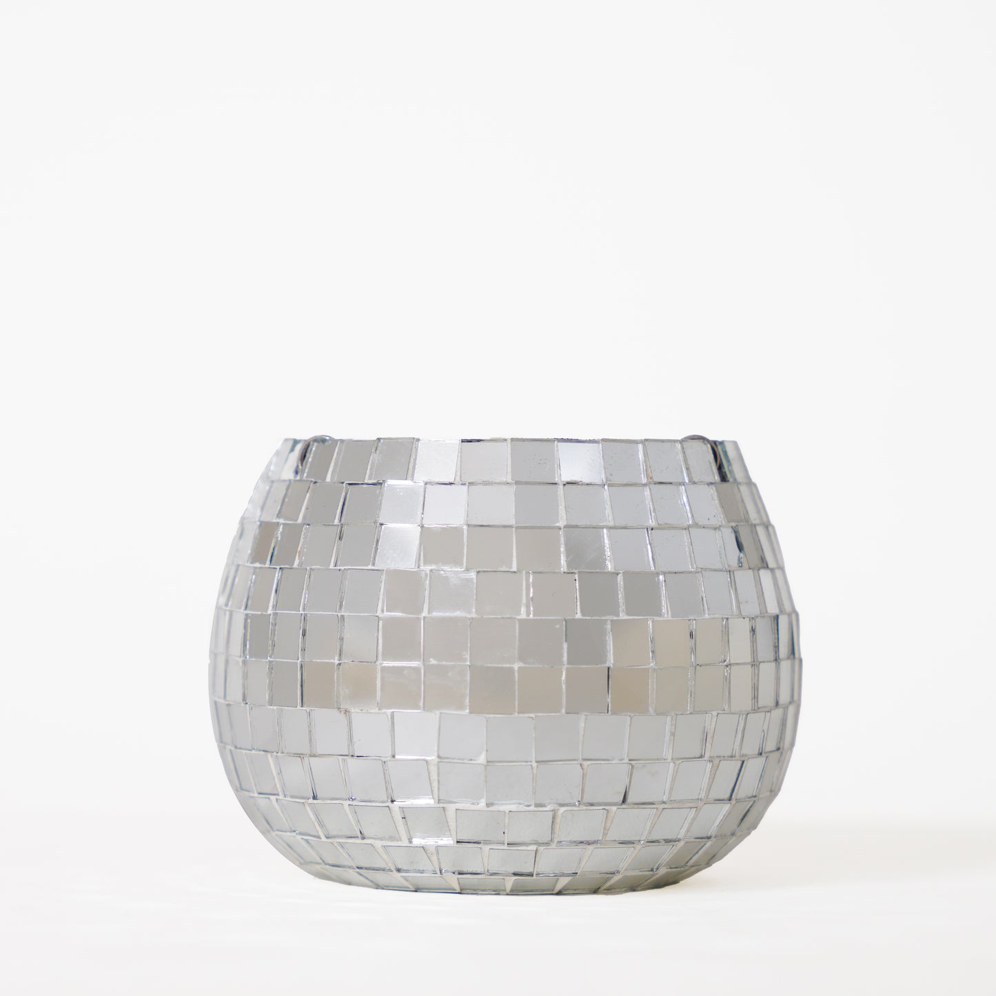 DISCO Round Metal Hanging Planter with Chain for Home & Office Decor