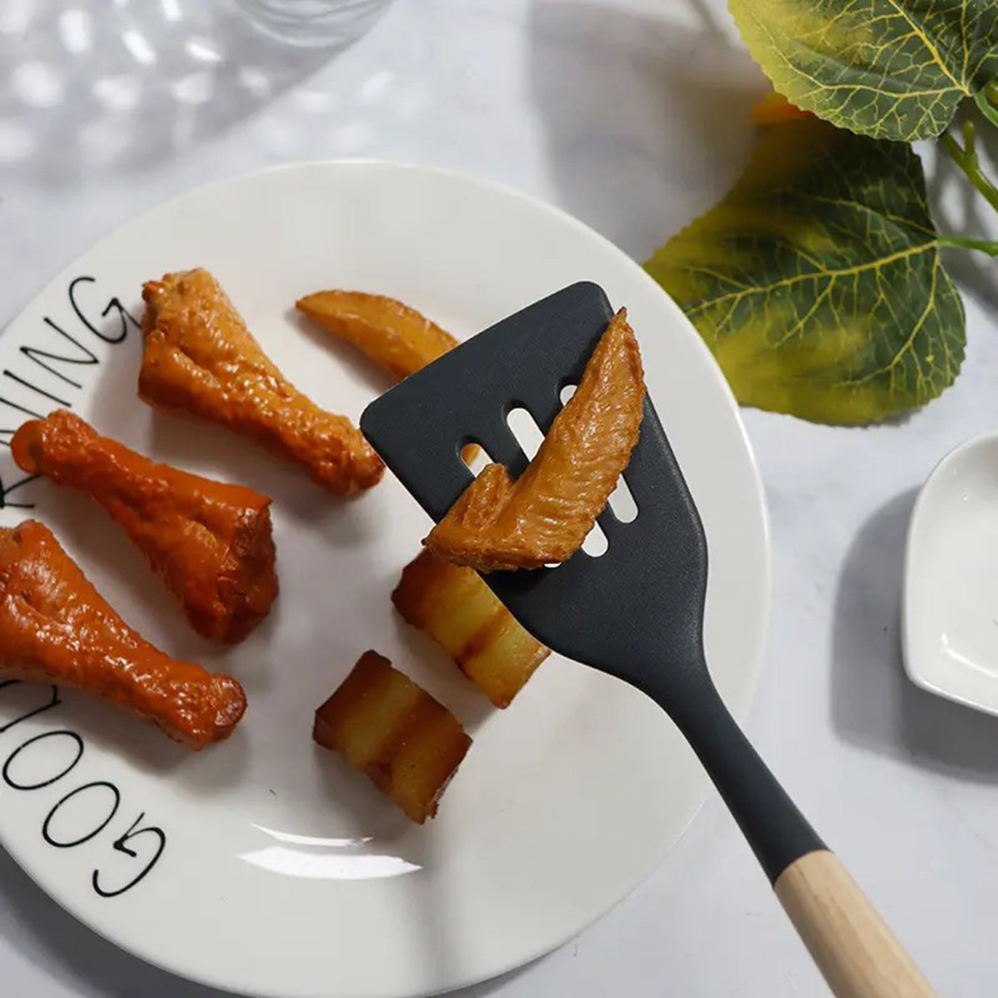 11-Piece Silicone Spatula Set | Heat-Resistant, Non-Stick & BPA-Free | Food-Grade Kitchen Utensils with Wooden Handle | Perfect for Cooking, Baking, Mixing & Serving (Black)