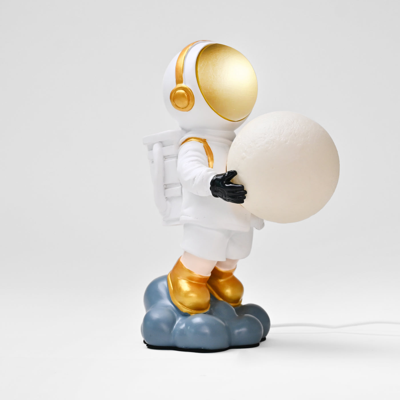 Figurine Astronaut Table Lamp | Durable | Showpiece - White
