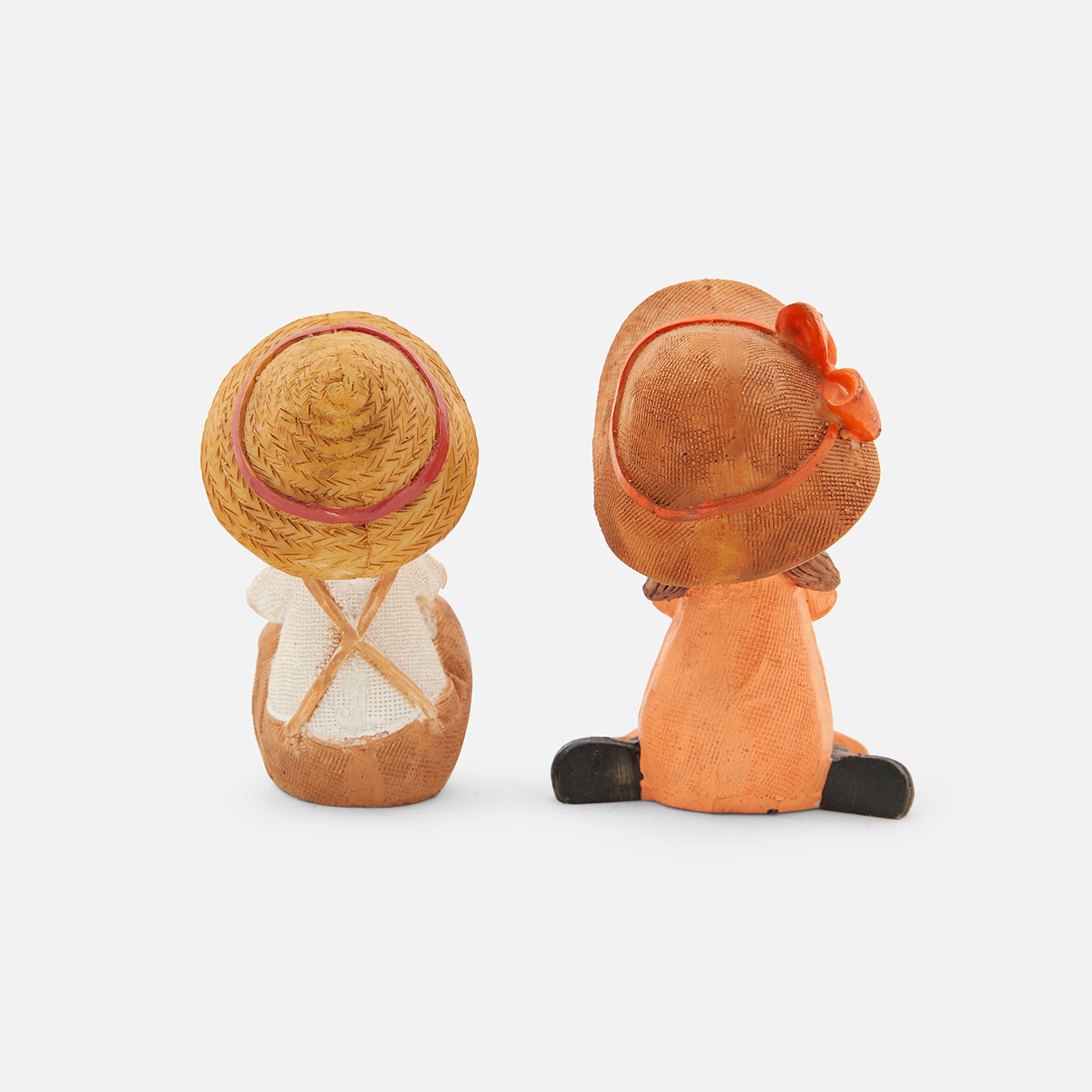 Adorable Romantic Couple Statue A Boy and A Girl