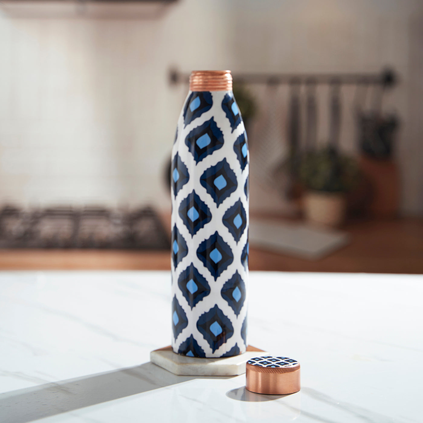 Copper Water Bottle 950 ML Pure Copper Leak Proof Durable Rust Proof Non-Toxic and BPA Free Bottles for Yoga Gym Trekking Office Travel Home Water Bottle