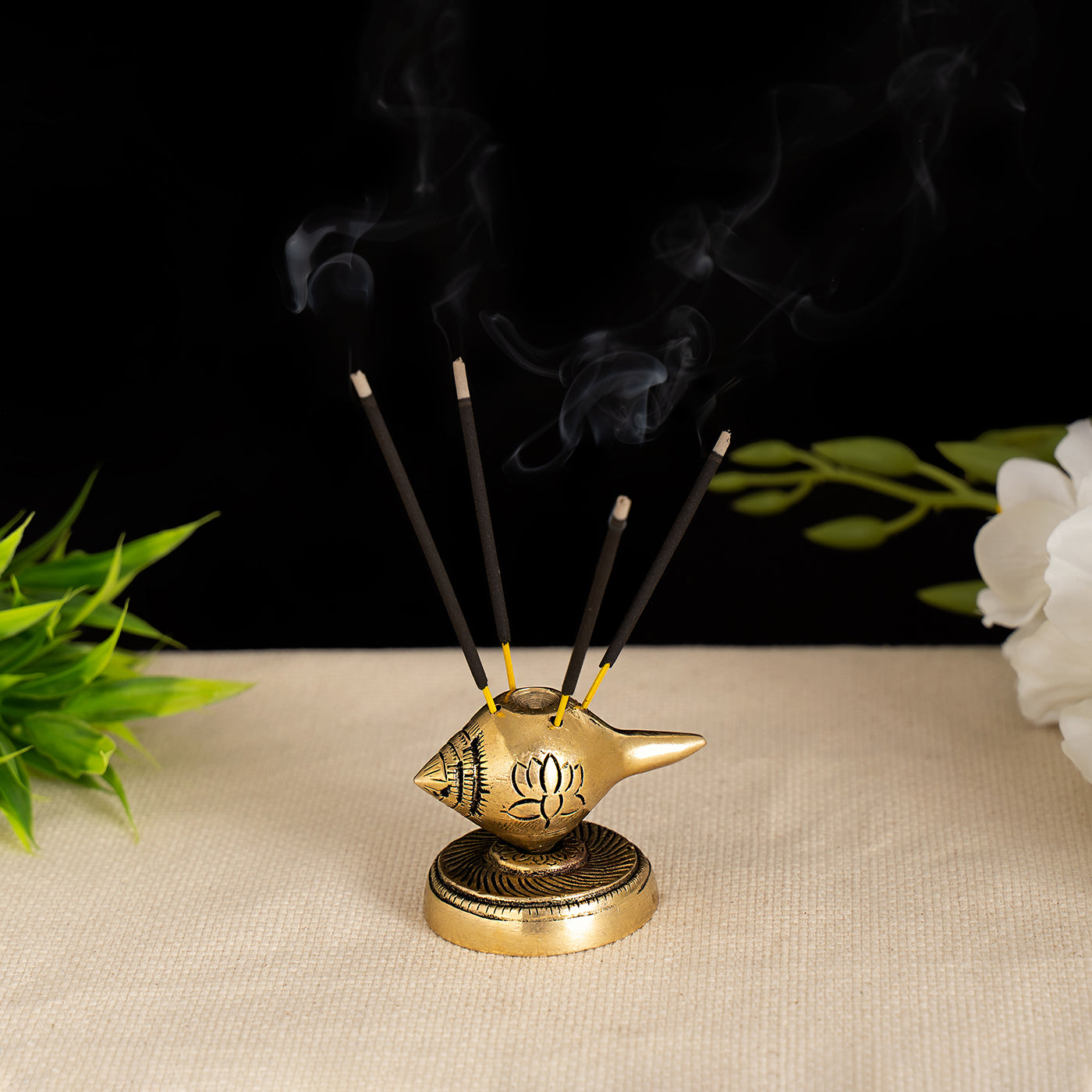 Aaradhi Shankh Shaped Agarbatti and Dhoop Stand