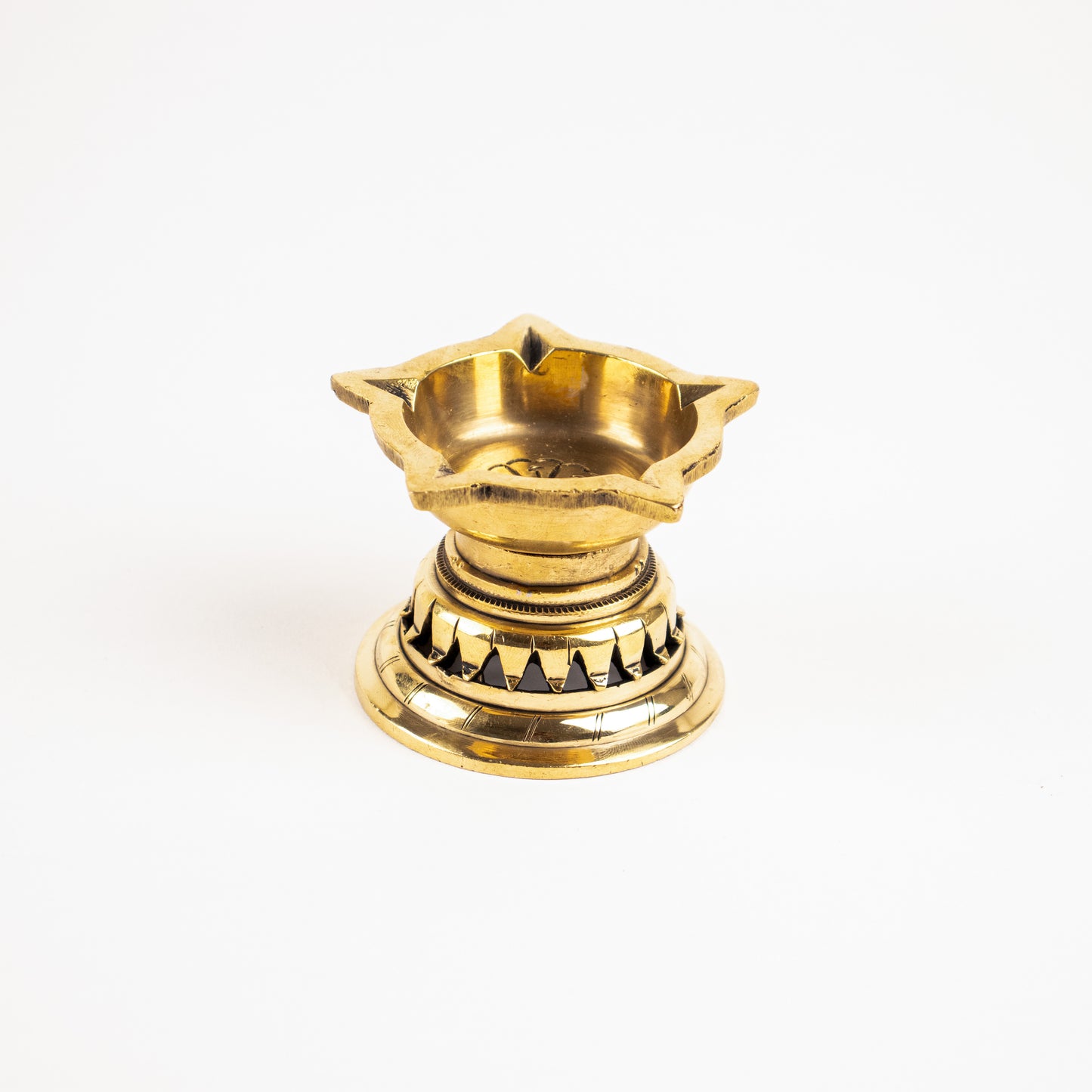 Handcrafted Brass Diya With 5 Wicks For Home, Office Pooja