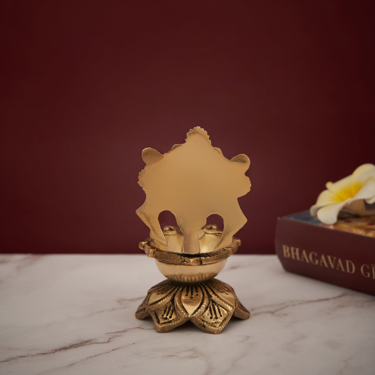 Sangu Brass Chakra Diya Single Wick