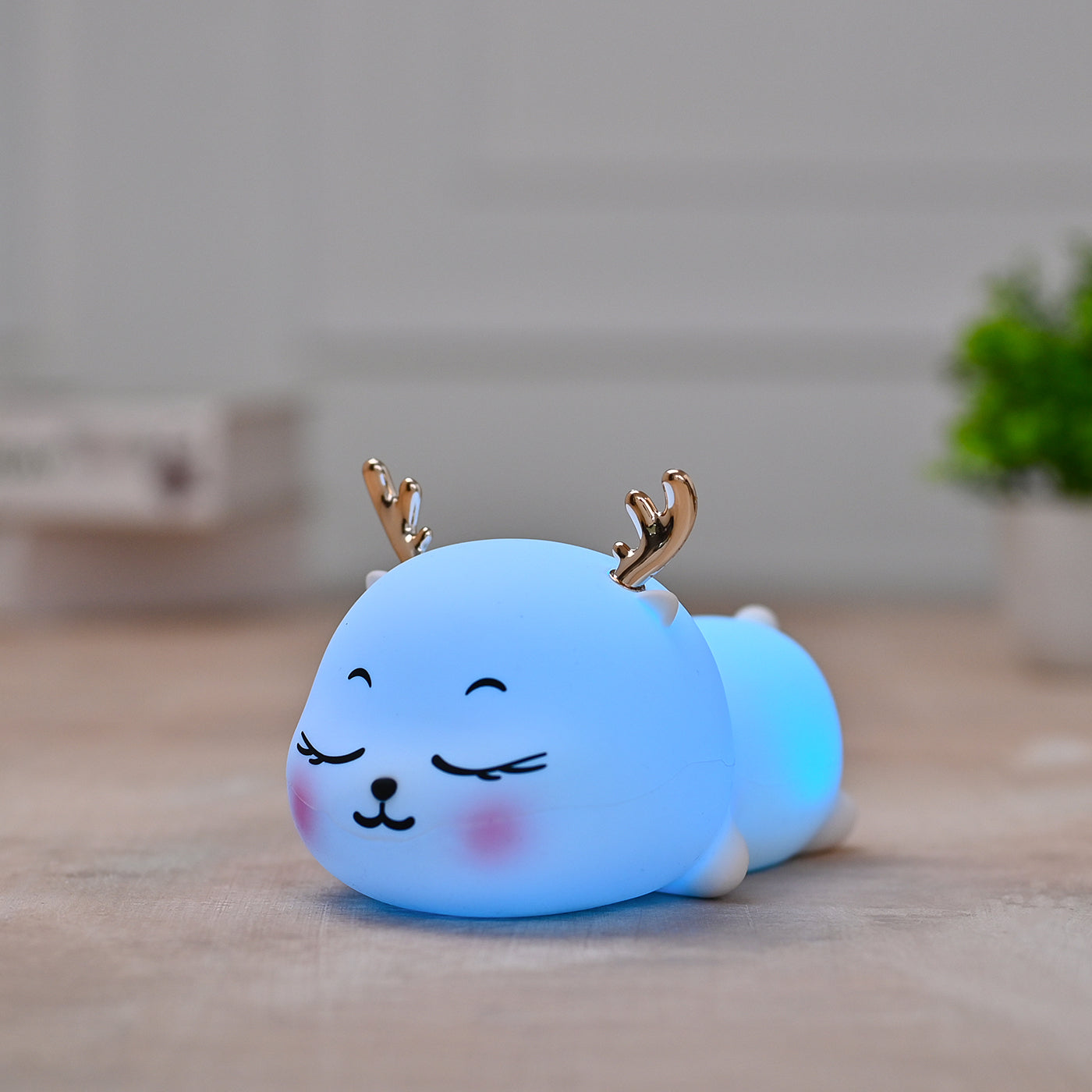 Silicone Deer Night Lamp for children | Bedroom | Christmas Gift | Tap Lamp | Multiple Colors