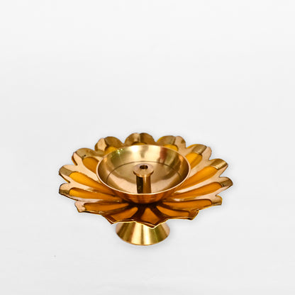 Lotus Shaped Brass  Diya for Home decoration / Office decoration (Set of 2)