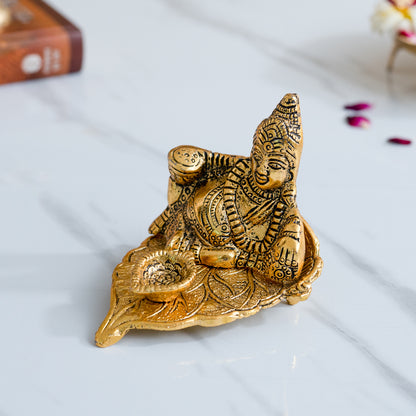 Metal Kuber Diya Deepam Oil lamp for Bringing Good Luck