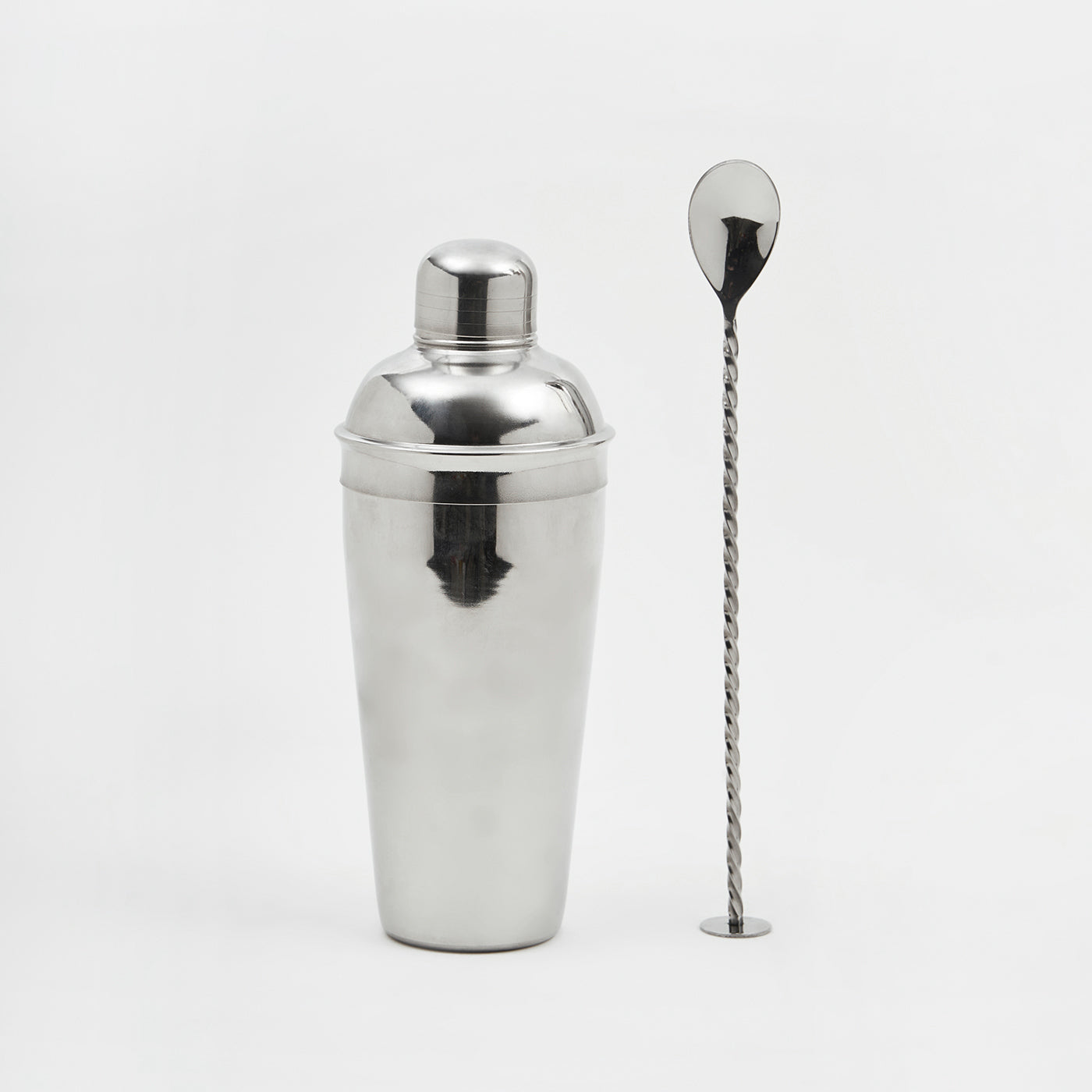 Stainless Steel Cocktail Shaker Juice Mixer Wine Martini Shaker Cocktail Mixer 3 Piece Bartender Kit Drink Shaker Bar Tools Set with Measuring Jigger Mixing Spoon Bartender Strainer