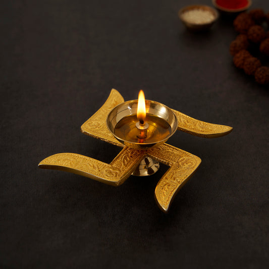 Brass Diya for Puja Room Oil Lamp Deepak Swastik Design Akhand Diya in Gold Antique Finished for Home Temple Pooja Articles Décor Return Gifts for House Warming Festive Gifts