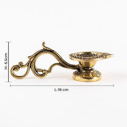Brass Handcrafted Diya with Handle for Home Temple, Oil Wick Pooja Aarti Diya
