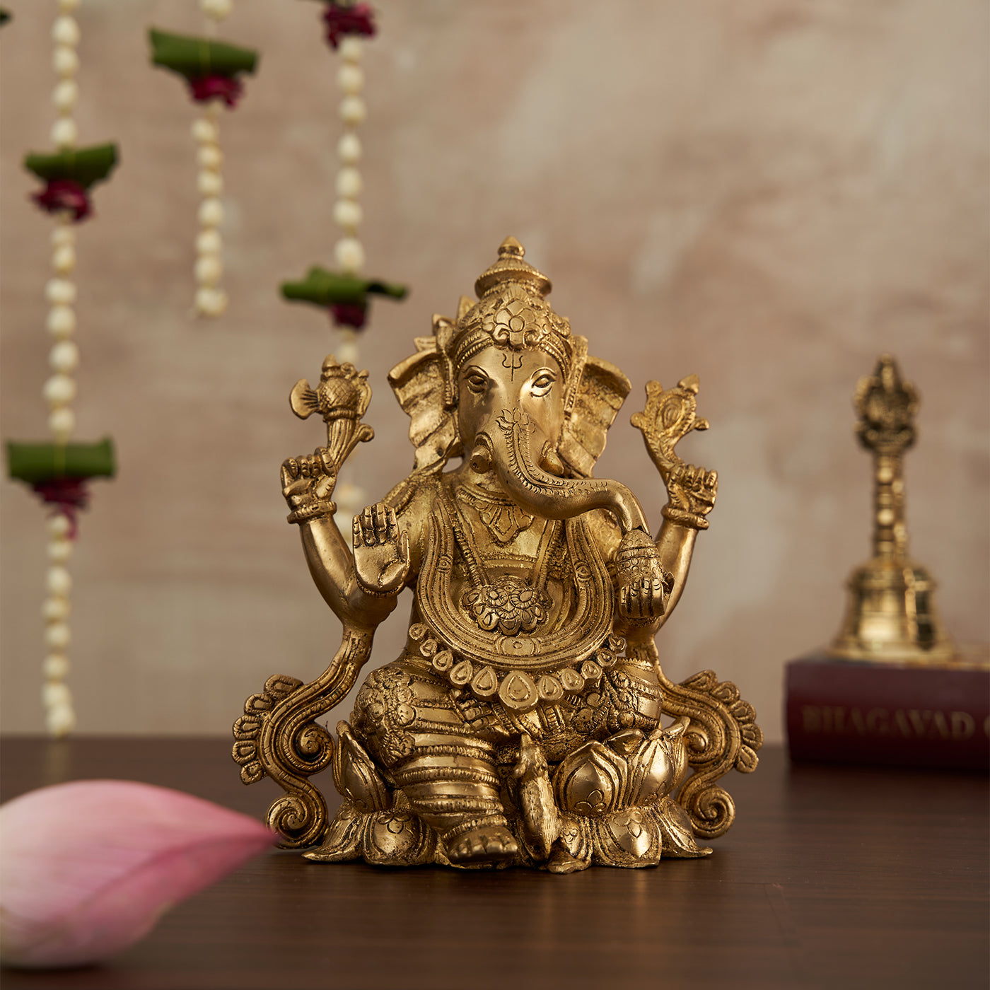 Brass Beautiful Lord Ganesha Statue/Idol For Home Temple & Office