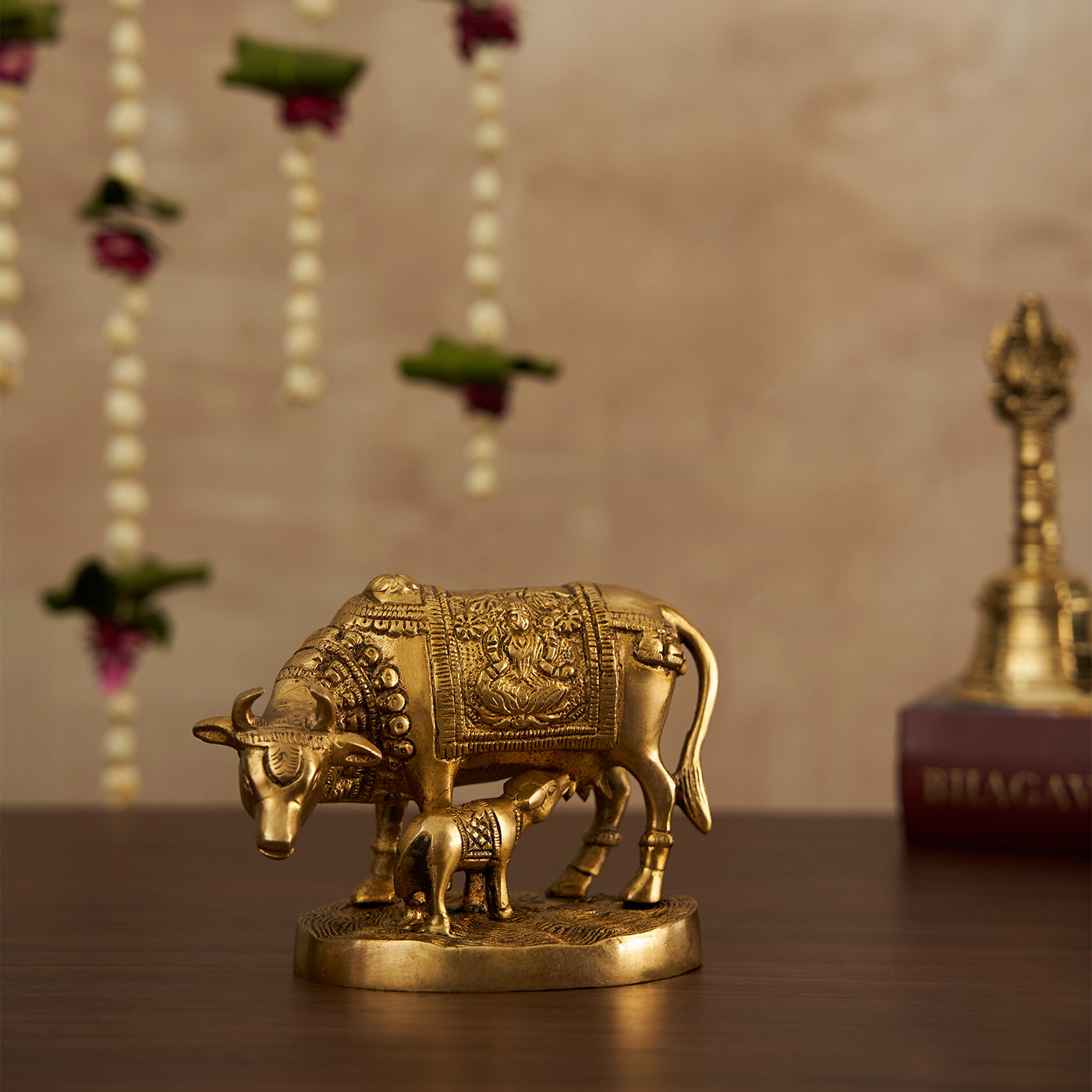 Brass Kamdhenu Cow and Calf Idol Figurine Home Decor Showpiece