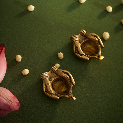 Brass Hand Shaped Diya Set With Gift Box
